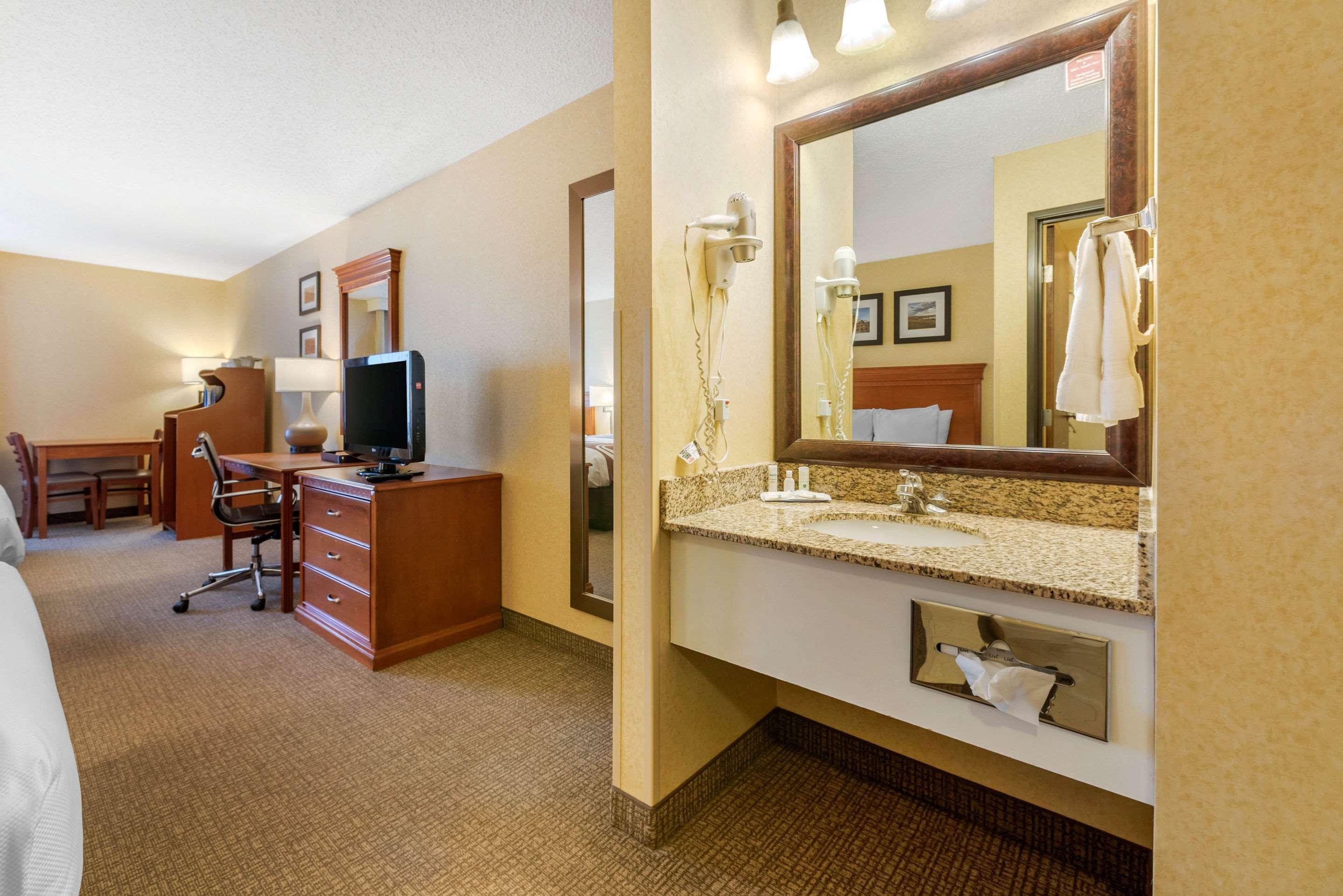 Quality Inn I-25 Пуебло Екстериор снимка
