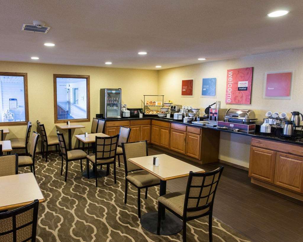 Quality Inn I-25 Пуебло Ресторант снимка